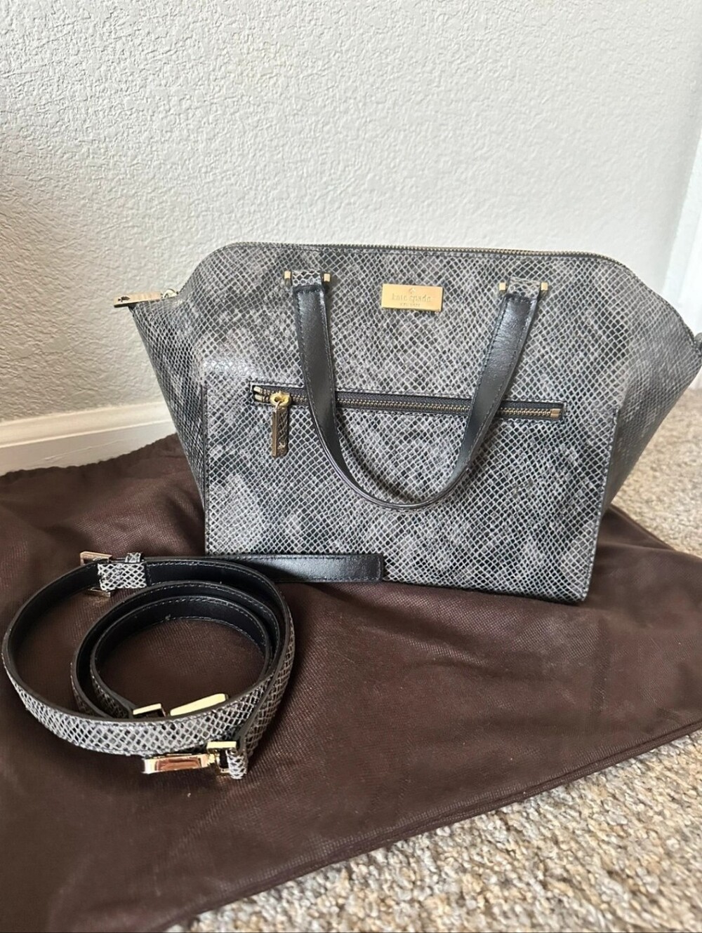 Kate Spade EUC Snake-Embossed Gray Leather Satchel with Detachable Strap